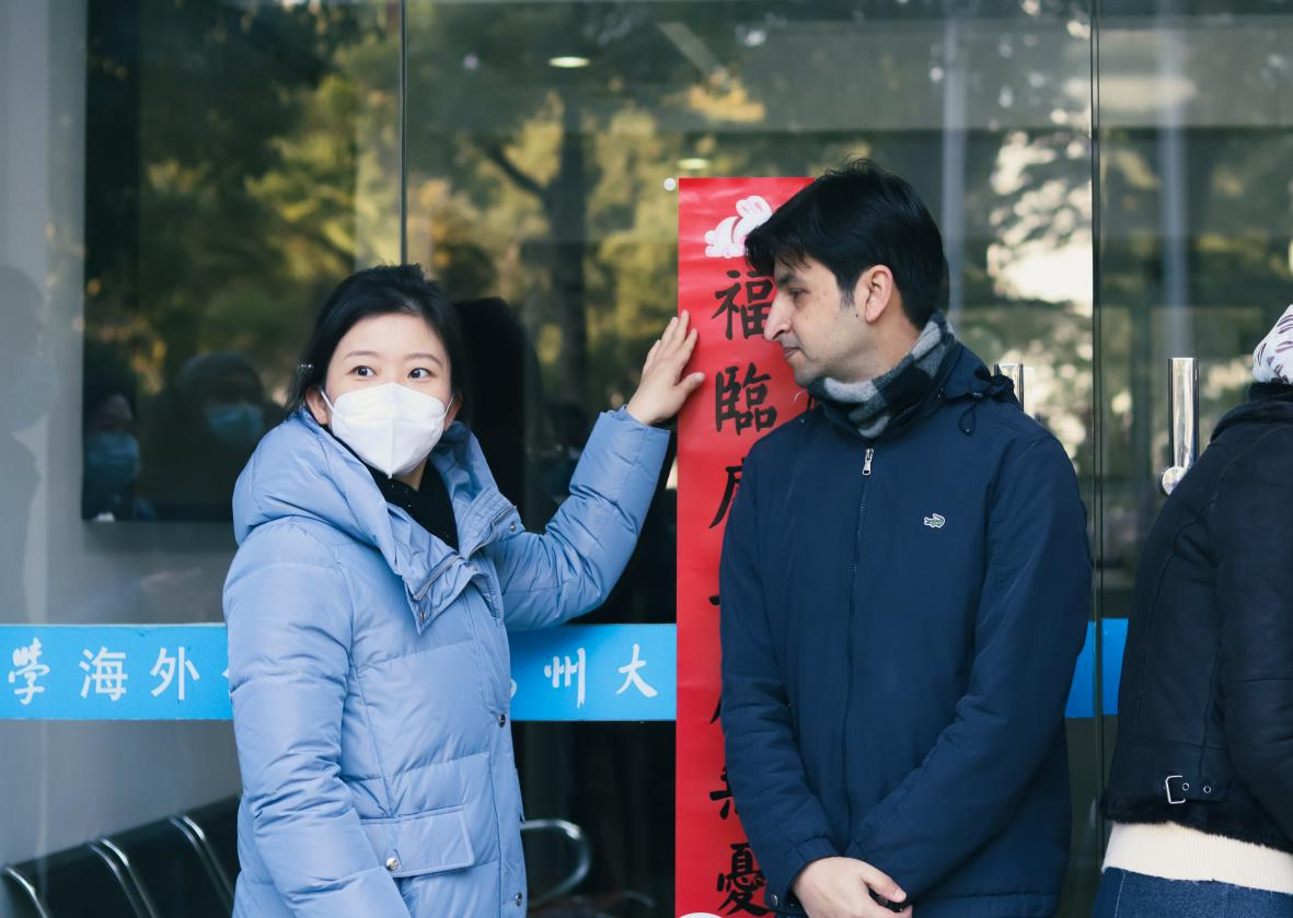 当前位置:>首页>信息速递>新闻动态>正文蔡颖蔚副校